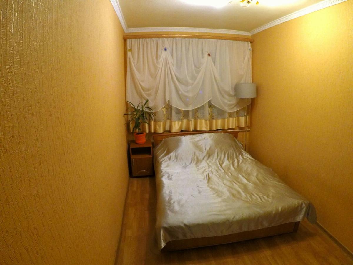 Apartment On Bohdana Gavrilishina Kpi Киев Екстериор снимка