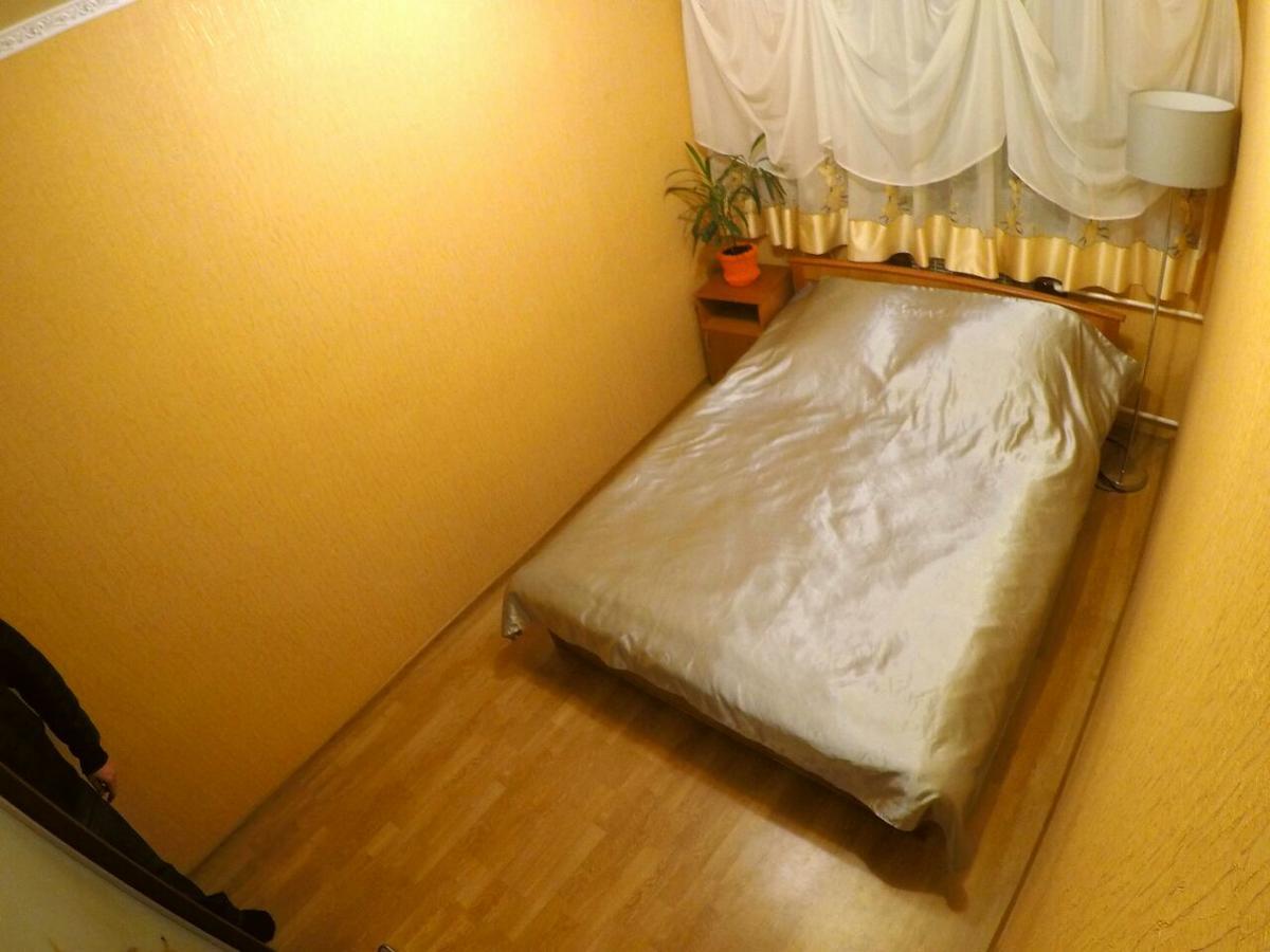 Apartment On Bohdana Gavrilishina Kpi Киев Екстериор снимка